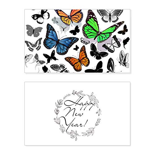 Tarjeta de felicitación de año nuevo con mariposas para momentos especiales