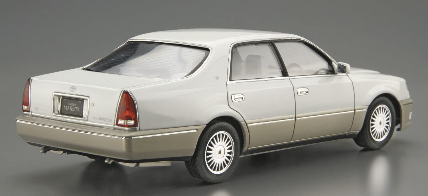 Amazon.com: Aoshima Toyota UZS151 Crown Majesta C-Type '98 1:24