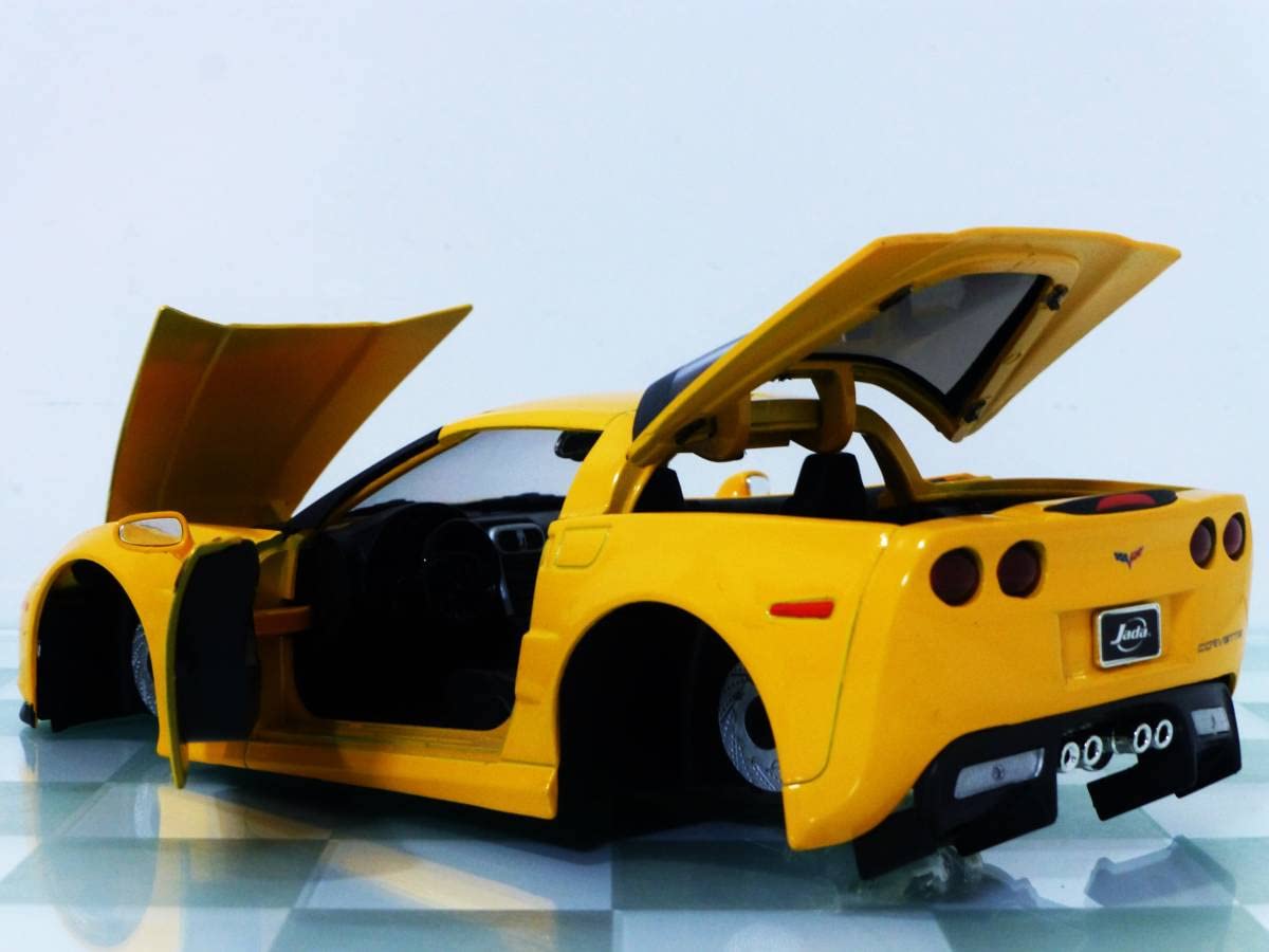 Amazon | タイヤ無 JADA TOYS 1/24 2006 CHEVY CORVETTE ZO6 YELLOW
