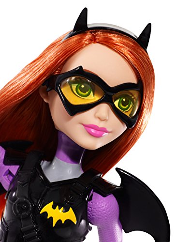 Muñeca DC Super Hero Girls Batgirl con equipo de misión miniatura 2