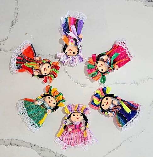 Paquete de 6 muñecas artesanales mexicanas de tela miniatura 2