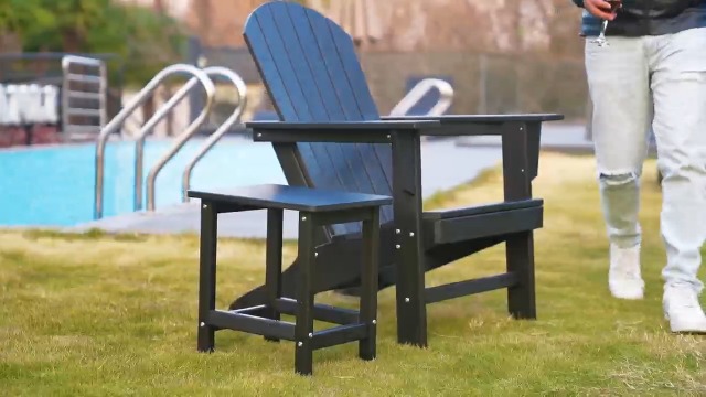 Amazon.com: BIVODA Weatherproof Outdoor Side Table, HDPE Small