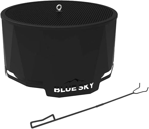 Blue Sky Outdoor Living Fogata de acero sin humo para patio de 24 pulgadas con kit de pantalla de chispas, leña y/o leña para quemar pellets