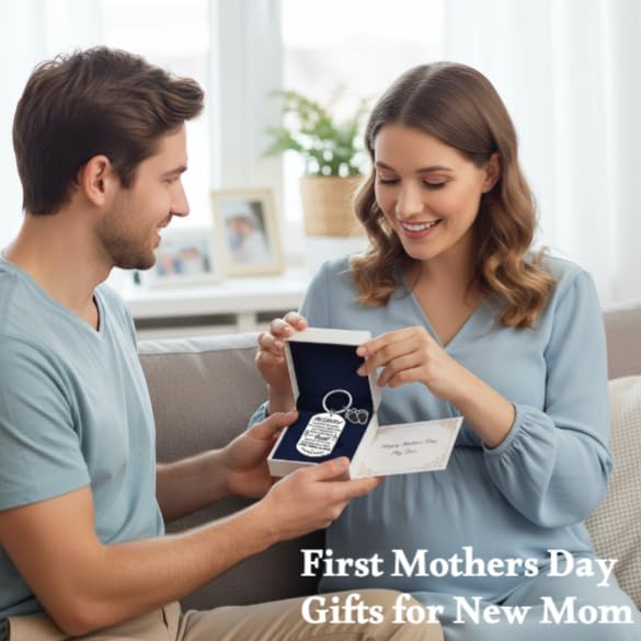 Mom to Be Gift, Pregnant Mommy Keychain for Women, First Time Moms Pregnancy Gift for Mothers Day Birthday Wedding Anniversary Christmas, Expecting Mom First Mothers Day Present