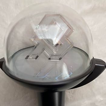 Amazon.co.jp: &team ペンライト トレカ4枚付き lune棒 : おもちゃ