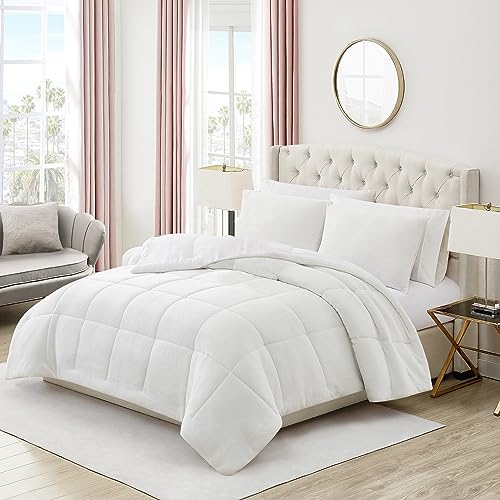 Juicy Couture Premium Comforter Set, Bedding Set Includes (1) 102...