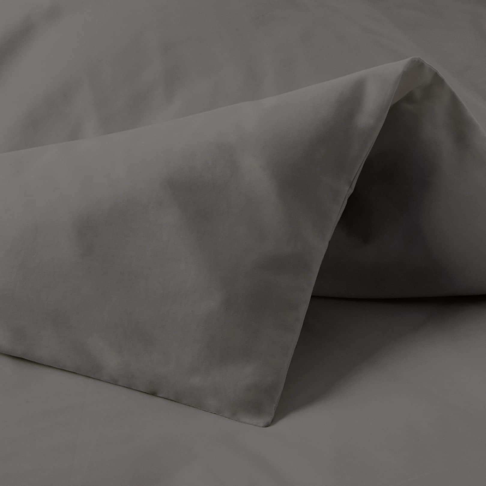 Set Copripiumino In Cotone Biologico 300 Fili - 230x220 Cm + 2 Copricuscini 50x80 Cm, Grigio Scuro, Satinato, Amazon Aware