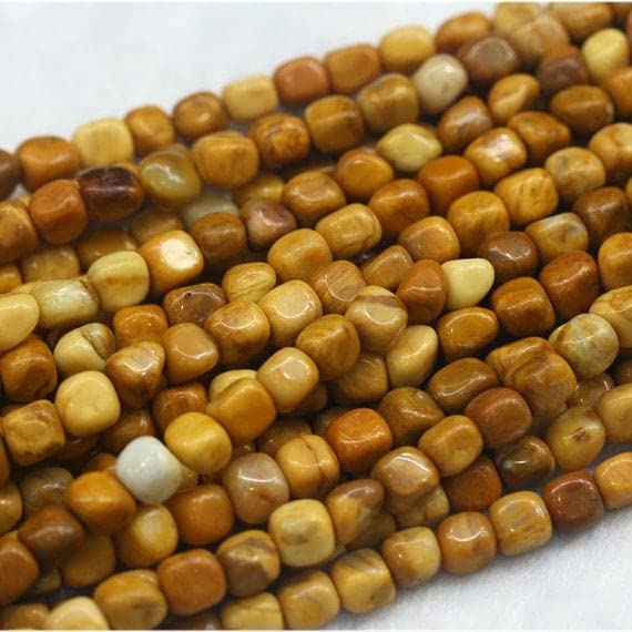 Perles jaspe ivoire jaune naturel en petite pépite 7x9mm pour création de bijoux DIY