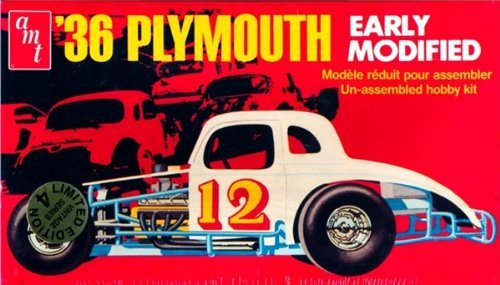 AMT #8667 36 Plymouth Modelo 1/25 Kit