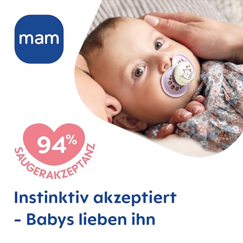 MAM Original Night Schnuller im 2er-Set, leuchtender & zahnfreundlicher Baby Schnuller aus nachhaltigen & bio-erneuerbaren Materialien, mit Schnullerbox, 16+ Monate, Fuchs/Bär