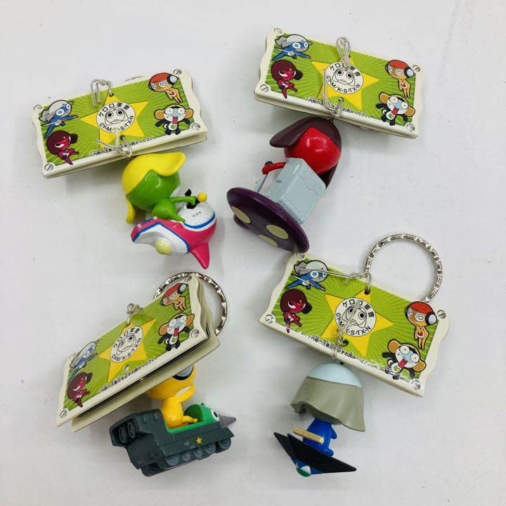 【レア／タグ付】 ケロロ軍曹 ライディングキーホルダー ４種 セミコンプ Amazon.co.jp: 当時物/激レア 「ケロロ軍曹」 ライディング