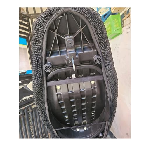 Housse protection isolation thermique NMAX 155 pour trajets été