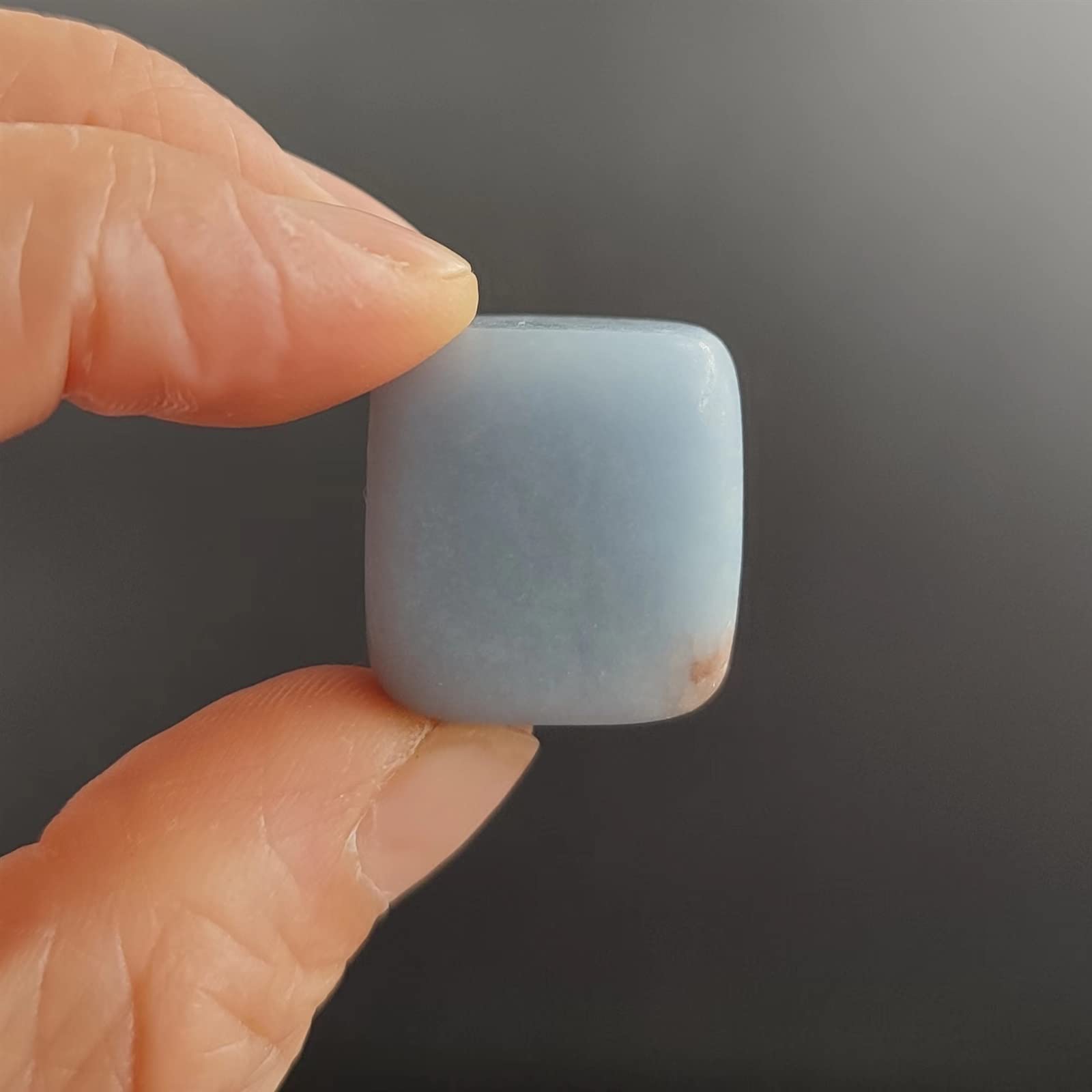 GURSAC Crystal Rough 1pc Natural Blue Angelite Cube Tumbled Stones Quartz Crystal Gemstone Specimen Home Decoration Raw Stones and Minerals