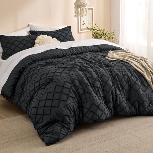Image of Bedsure Queen Comforter Set - Black Comforter, Boho Tufted Distressed Vintage Bedding for Kids, 3 Pieces Farmhouse-Style Bed Set for All Seasons, Fluffy Soft Bedding with 2 Pillow Shams