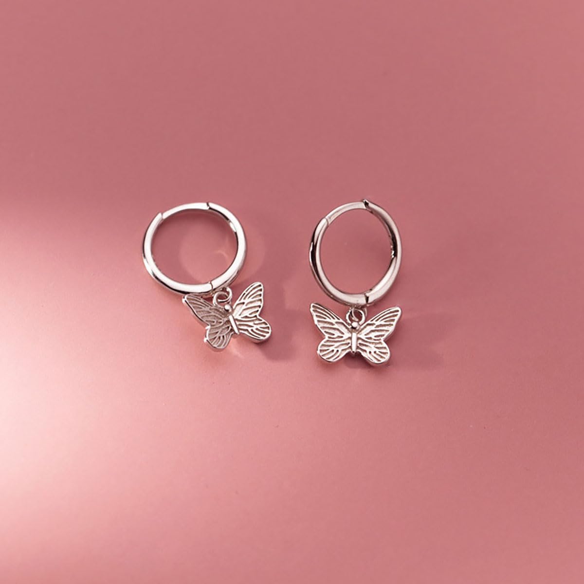 SLUYNZ Pendientes de aro de mariposa de plata de ley para mujer, aretes de aro de mariposa pequeños