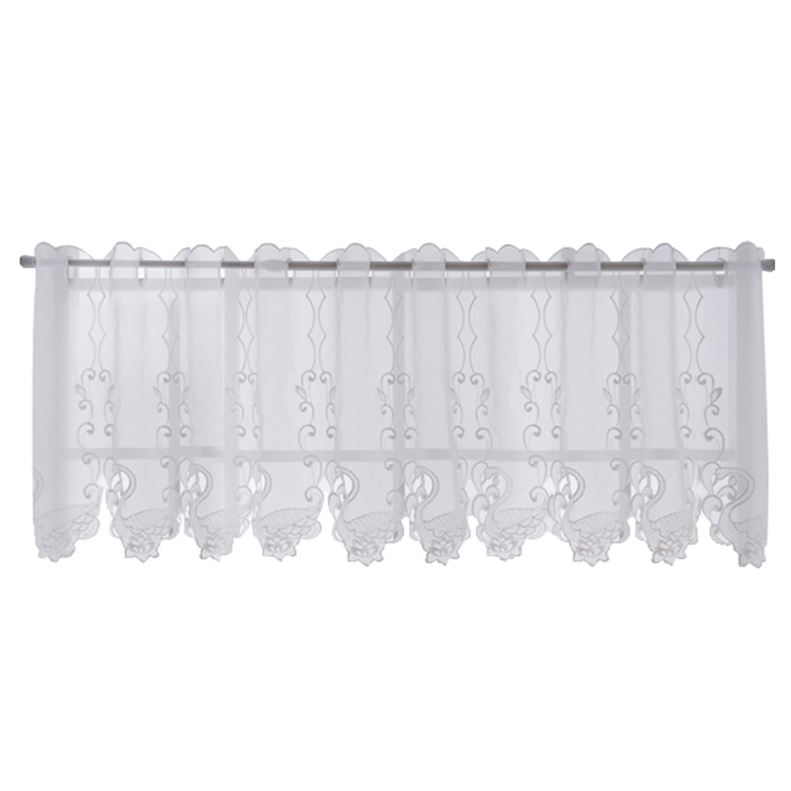 Rideaux transparents en dentelle filtrant la lumière pour une ambiance tamisée au restaurant
