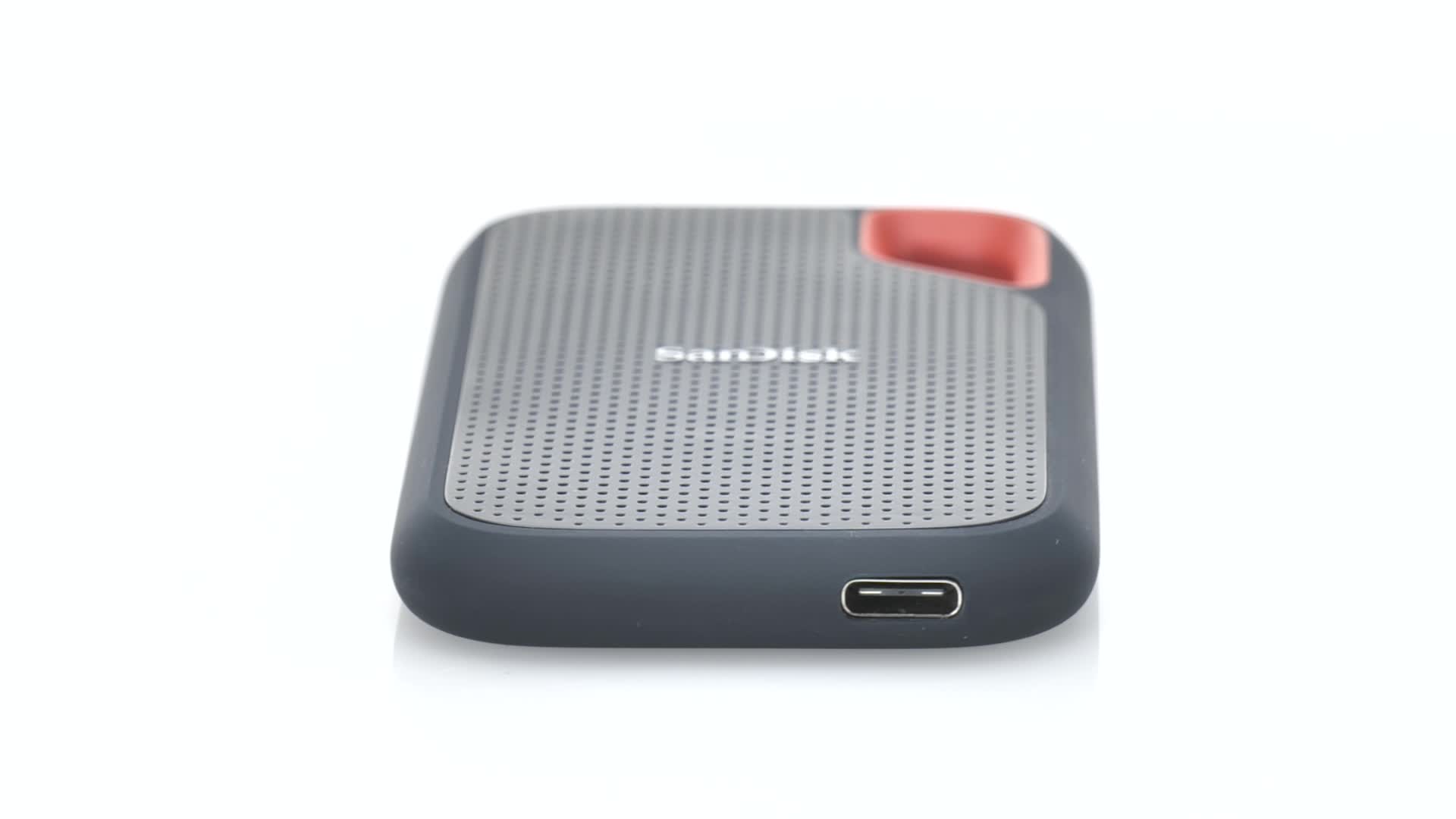 SanDisk SDSSDE61-2T00-G25, Extreme 2TB NVMe SSD, External Drive