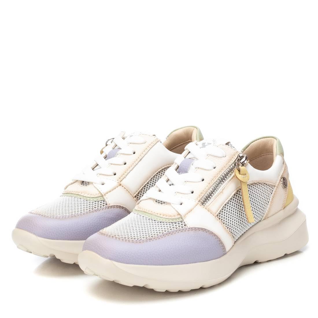 XTI - Sneakers Kobiety - Wygodne i wszechstronne obuwie – moda casualowa