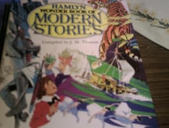 Paperback Wonder Book of Modern Stories Book
