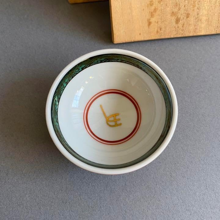 紀州備長炭 馬目樫 半丸15kg⑤ 窯元直売 紀州備長炭 馬目樫 半丸15kg⑤ 窯元直売 紀州備長炭（半丸）