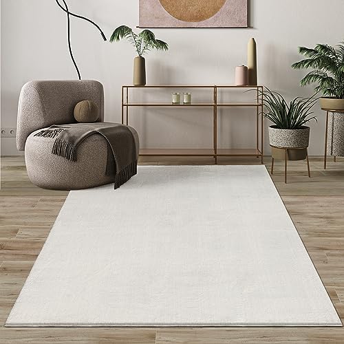 Mia's Teppiche Comfort, Alfombra Moderna de Pelo Corto y Suave, Antideslizante, Lavable hasta 30 Grados, súper Suave, Aspecto de Piel, Crema, 60 x 110 cm