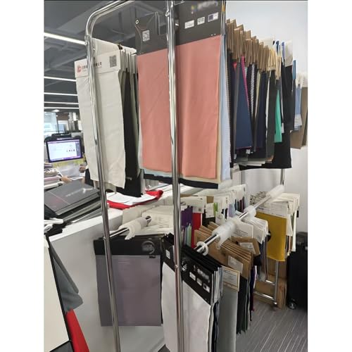 Estante ajustable para telas que optimiza el almacenamiento de rollos y textiles 2