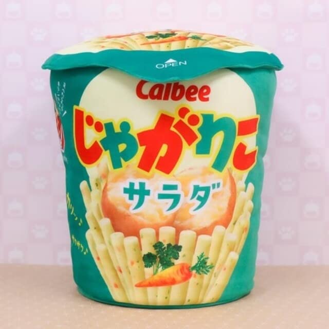 Amazon.co.jp: トレバ限定じゃがりこサラダ筒クッション 限定 特大