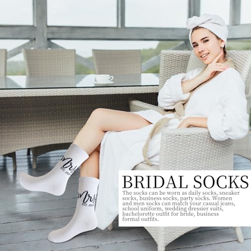 Bride Socks White Bachelorette Gifts for Bride To Be Gifts Wedding Day Mrs Sock Bridal Shower Party Favor4