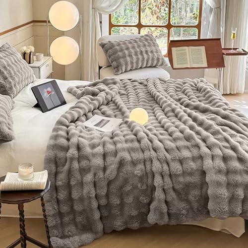 DREAMLANDING Faux Fur Sherpa Blanket Reversible Warm Comfortable Fluffy Blanket for Bed Couch Home Decor (Cream,150x200cm