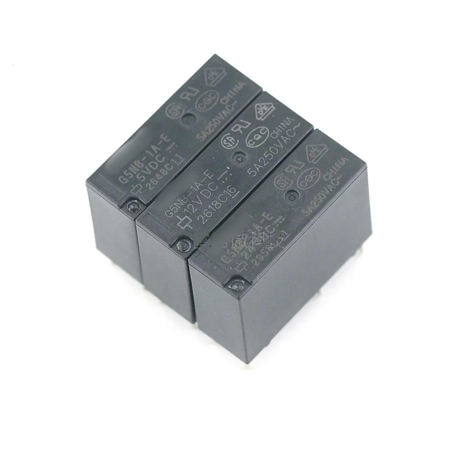 Relais de signal G5NB-1A-E 5A normalement ouvert pour commutation PCB - 3