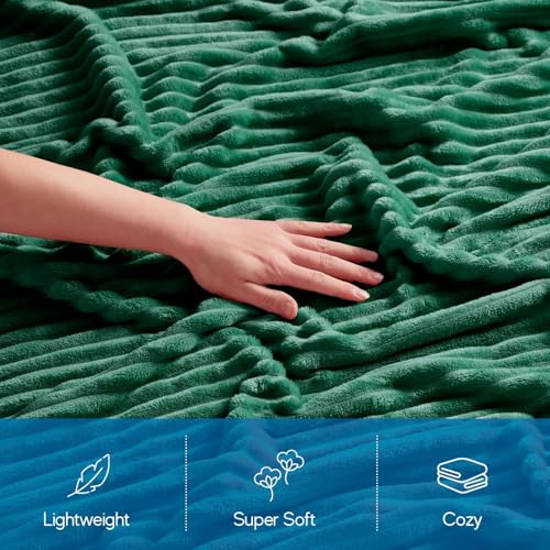 Image of Nestl Blanket for Bed - Cozy Warm Fuzzy Blankets for Women (05 - Hunter Green, Queen (90 inch x 90 inch))