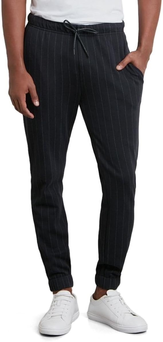 Kenneth Cole REACTION Mens Classic Fit 