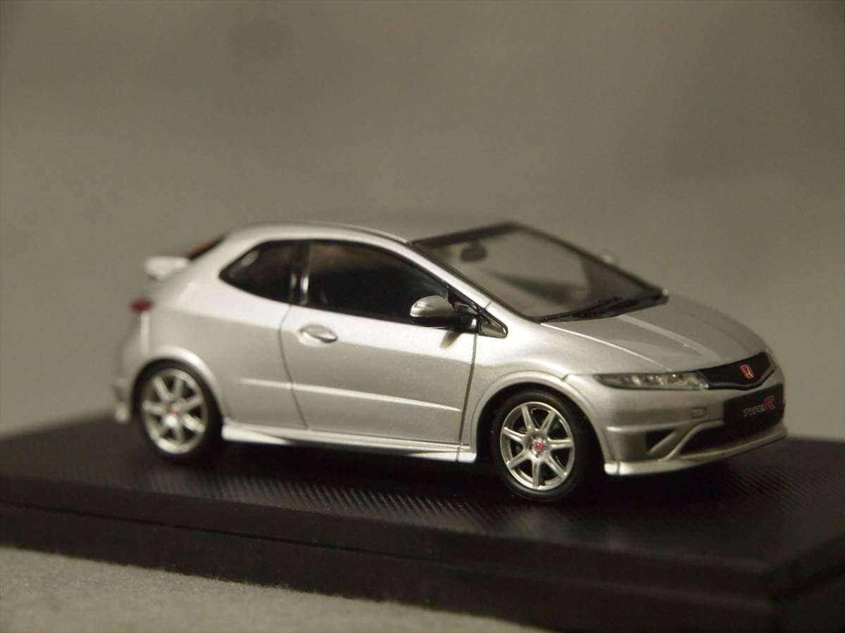 Amazon.co.jp: Civic Type R EURO FN2 Silver EBBRO 1/43 44249 : Hobbies