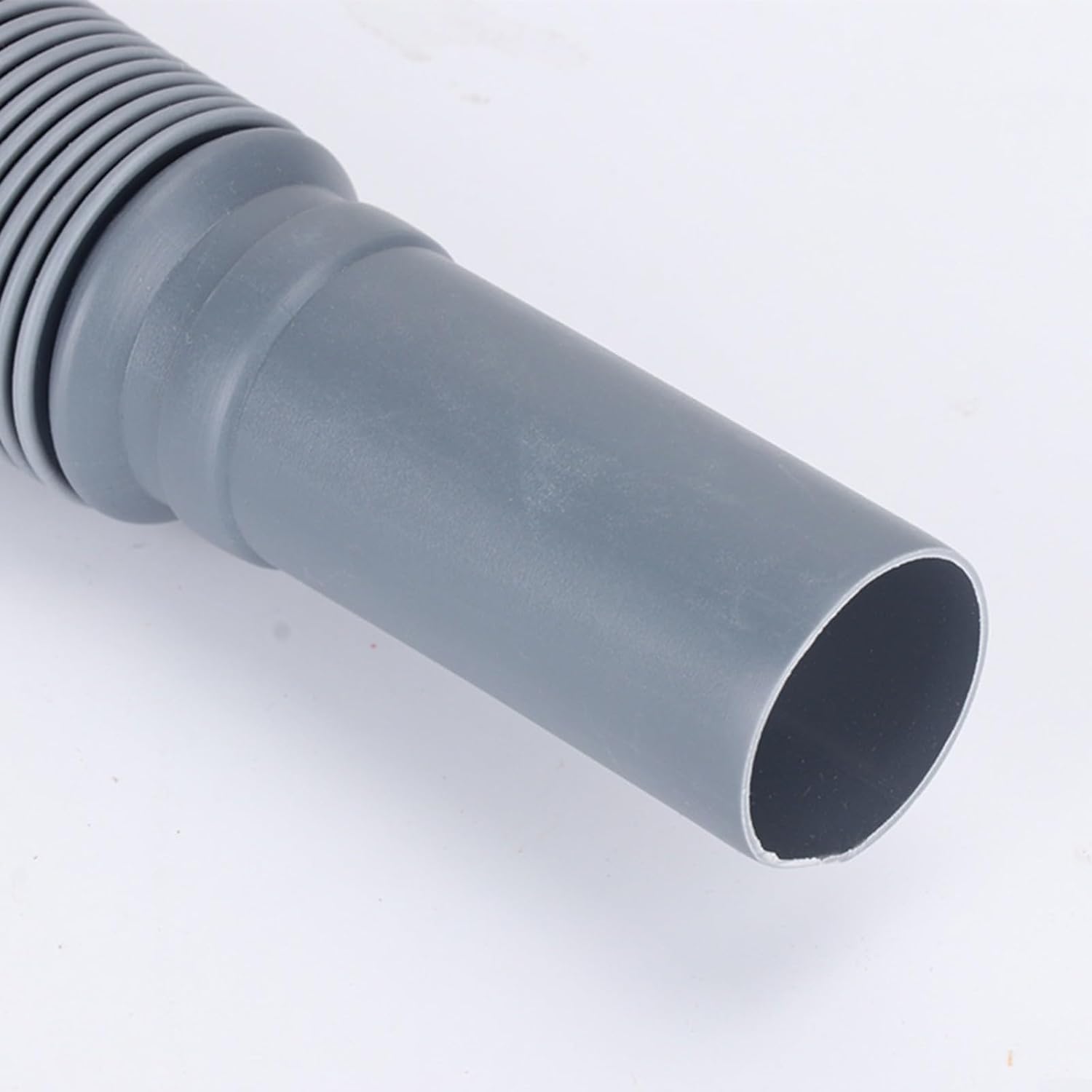 Flaches Profil, 3,8 cm P-Falle für Badewanne, flexibles Duschabflussrohr, platzsparend, P-Typ-Biegung, einfache Installation, effizientes Abfallmanagement für freistehende Wannen