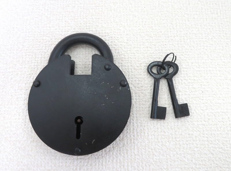 Amazon.co.jp: 鉄製 南京錠 パッドロック 鍵 カギ 錠前 黒 牢屋 牢獄