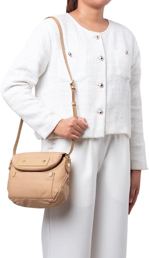 MARC JACOBS ”Preppy Nylon” 迷彩柄 ナイロン クロスボディー Marc Jacobs Preppy Nylon Large Natasha Crossbody Bag – Camo