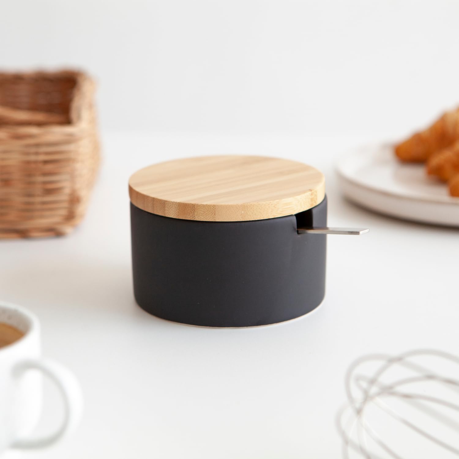 Keramik Zuckerdose mit Löffel und Deckel aus Bambus -Zuckerlöffel für Haus und Küche, moderne Kugelform, für Zucker, Käse, Gewürze, 12.5 x 10 x 6.5 cm, Schwarz