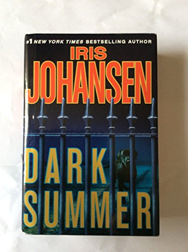 Dark Summer (Large Print) 1607510332 Book Cover