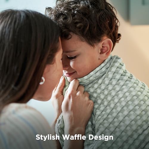Image of Bedsure Cooling Cotton Waffle Oversized King Blanket - Lightweight Breathable Blankets Rayon Derived from Bamboo for Hot Sleepers, Luxury Throws for Bed and Sofa, Mint Green, 120x96 Inches