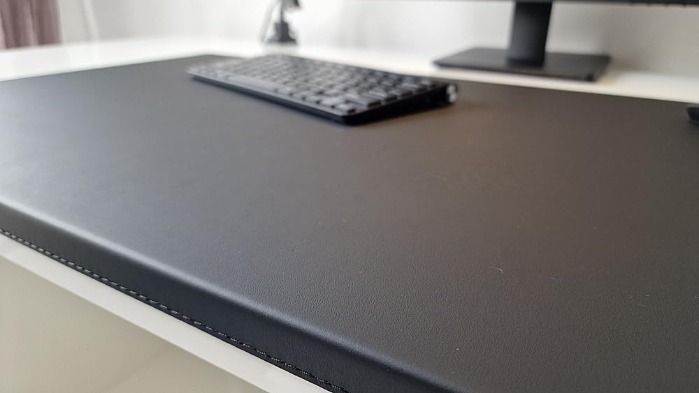 Gewinkelte Schreibtischunterlage mit Kantenschutz Echt Leder Schwarz 90 x 47cm Echt Rindsleder glatt ohne Mousepad