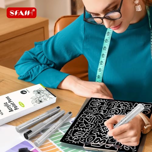 Image of SFAIH Silver Paint Markers Pens - 4 Pack 2-3MM Medium Tip Metallic Acrylic Markers For Holiday Decor, Gift Wrapping, Party Posters, DIY Craft Projects