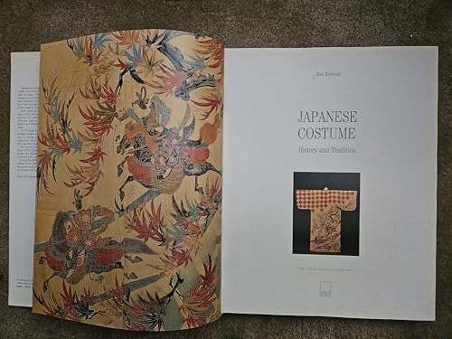 Japanese Costume: History and Tradition 2876600838 Book Cover