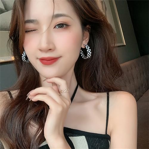 coadipress 3 Pairs Checkerboard Hoop Earrings for Women Minimalist C Shaped Checkered Earrings Chunky Simple Colorful Checker Black White Grid Earrrings Lightweight 70s 80s 90s Party Jewelry3
