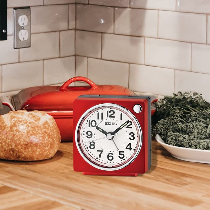 Amazon.com: SEIKO Fuji Dark Bedroom Alarm Clock, Metallic Red