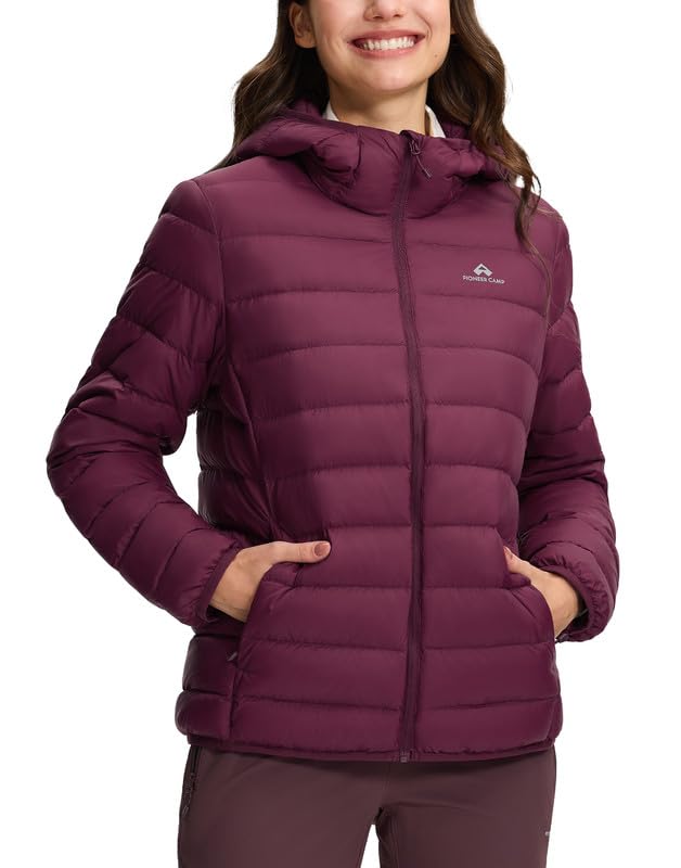 Pioneer Camp Donsjack voor dames, licht, opvouwbare isolatie, overgangsjas, gewatteerde jas met capuchon en ritssluiting, zakken, winterjas voor wandelen, reizen, lichtgrijs, M