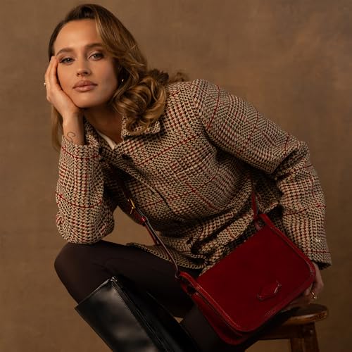 Image of Time Resistance Leather Crossbody Bag - Messenger Bag with Magnetic Closure - Leather Handbag Purse for Women