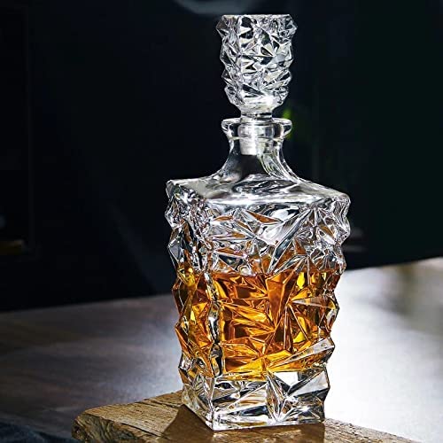 Image of Vilon 850 ml Crystal Whiskey Decanter with Glass Stopper - Premium Spirit Decanter for Whisky, Scotch, Rum, Bourbon