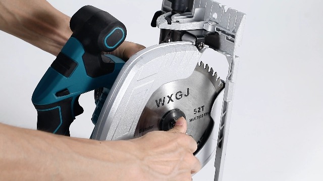 7-1/4-In Cordless Circular Saw for Makita 18V Battery with
