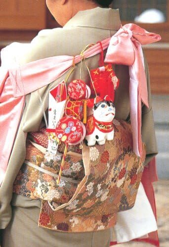 Amazon お宮参り小物セット 犬張子 でんでん太鼓 奉納扇子 誕生記 麻ひも付 男の子 女の子用 青色 男の子 ギフトセット ベビー マタニティ 通販