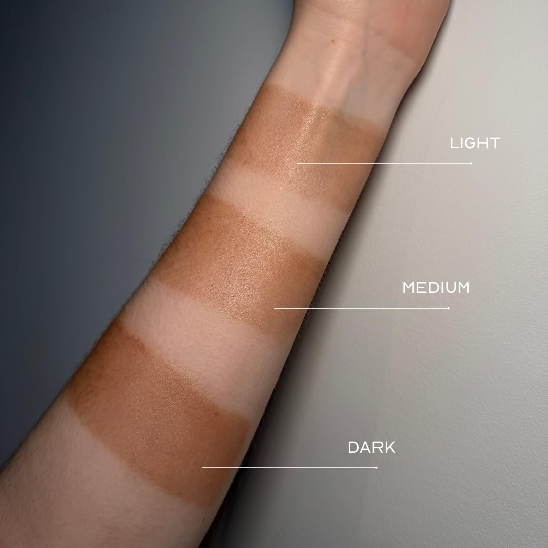Vita Liberata Body Blur, Leg and Body Makeup. Skin Perfecting Body Foundation for Flawless Bronze, Easy Application, Radiant Glow, Evens Skin Tone, New Packaging